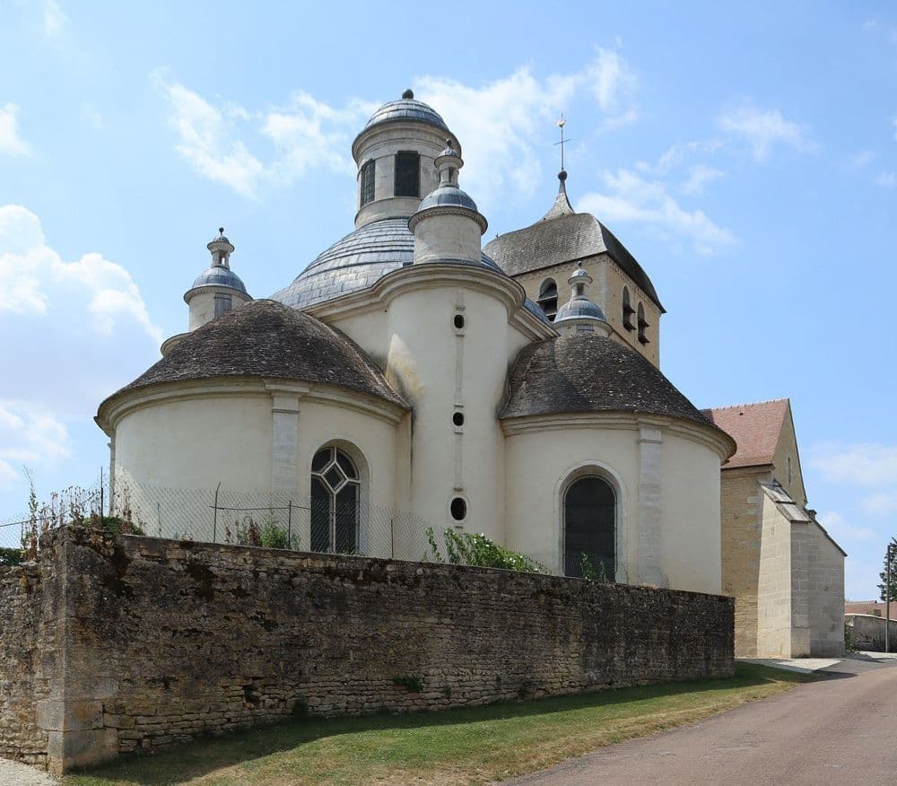 10210 PARGUES Pargues_(10)_Église_de_la_Nativité-de-la-Vierge_-_Extérieur_04 Wiki G69.jpg