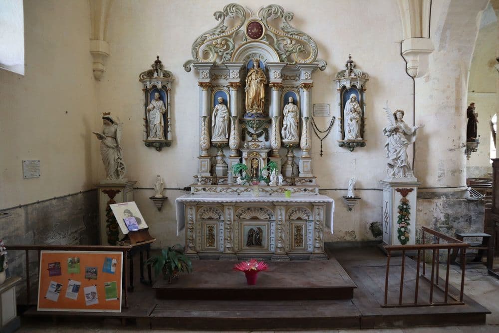 10210 PARGUES Pargues_(10)_Église_de_la_Nativité-de-la-Vierge_-_Intérieur_06 Wiki G69.jpg