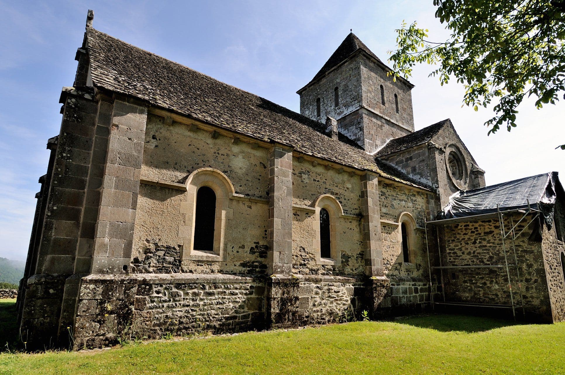 Brageac - Église Saint Thibaud