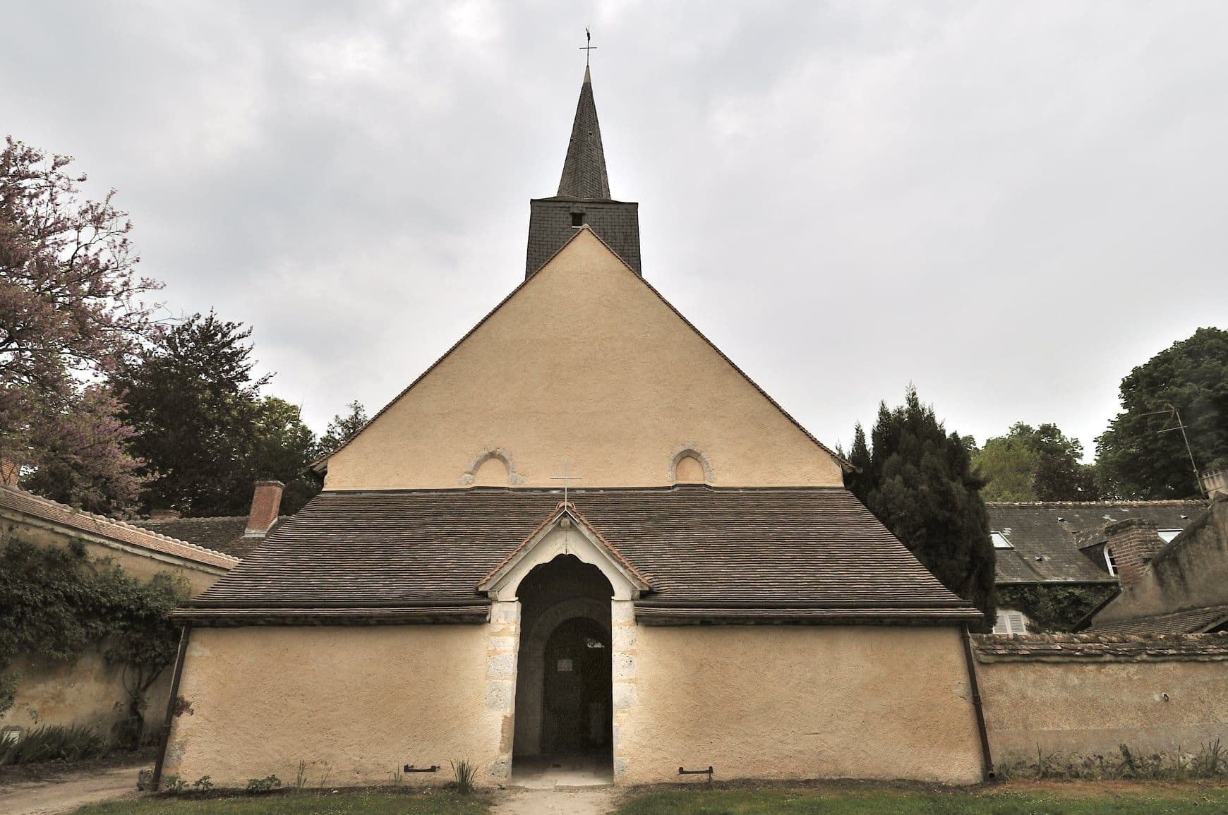 Brinay  - Église Saint-Aignan