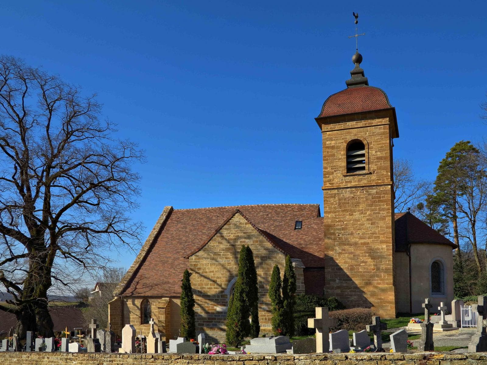 Montigny les Arsures - Église St Grégoire le Grand