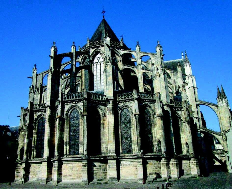 37000 TOURS Cathédrale Jean Montagne 05 .jpg