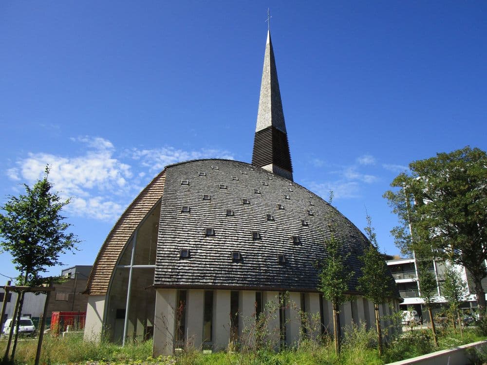 37000 Tours_Wikicommons Guillaume70.jpg