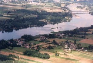 37130 LA CHAPELLE AUX NAUX Mairie 01.jpg