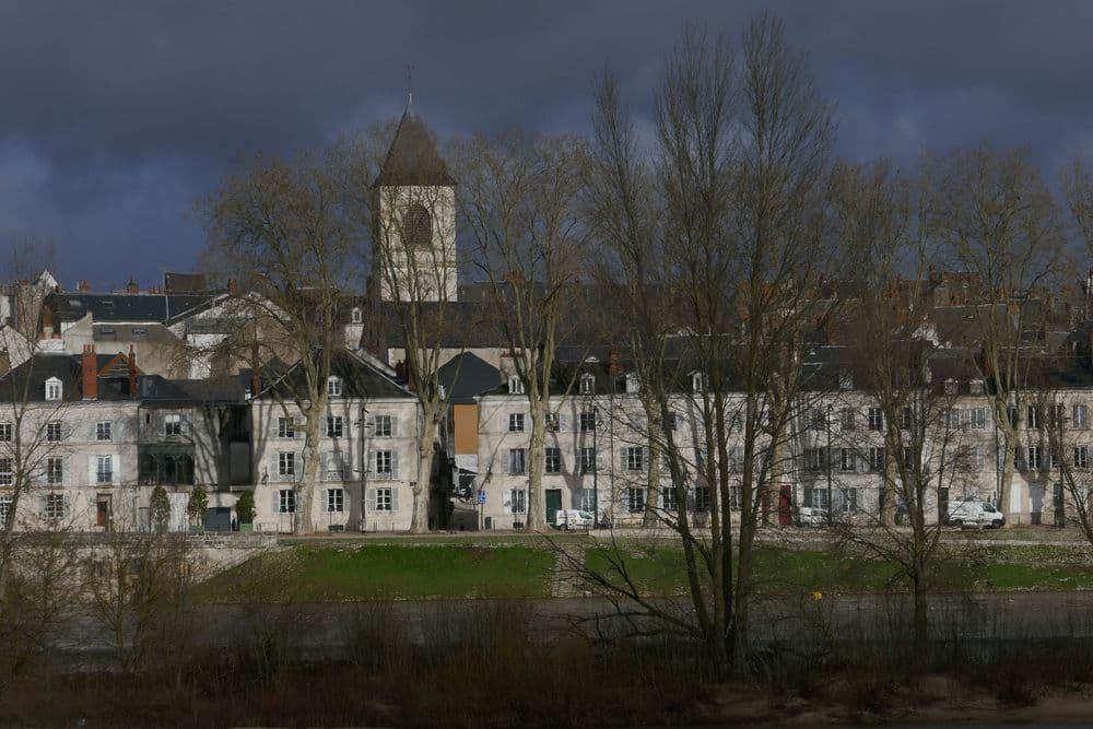 45000 ORLEANS SA05689.jpg