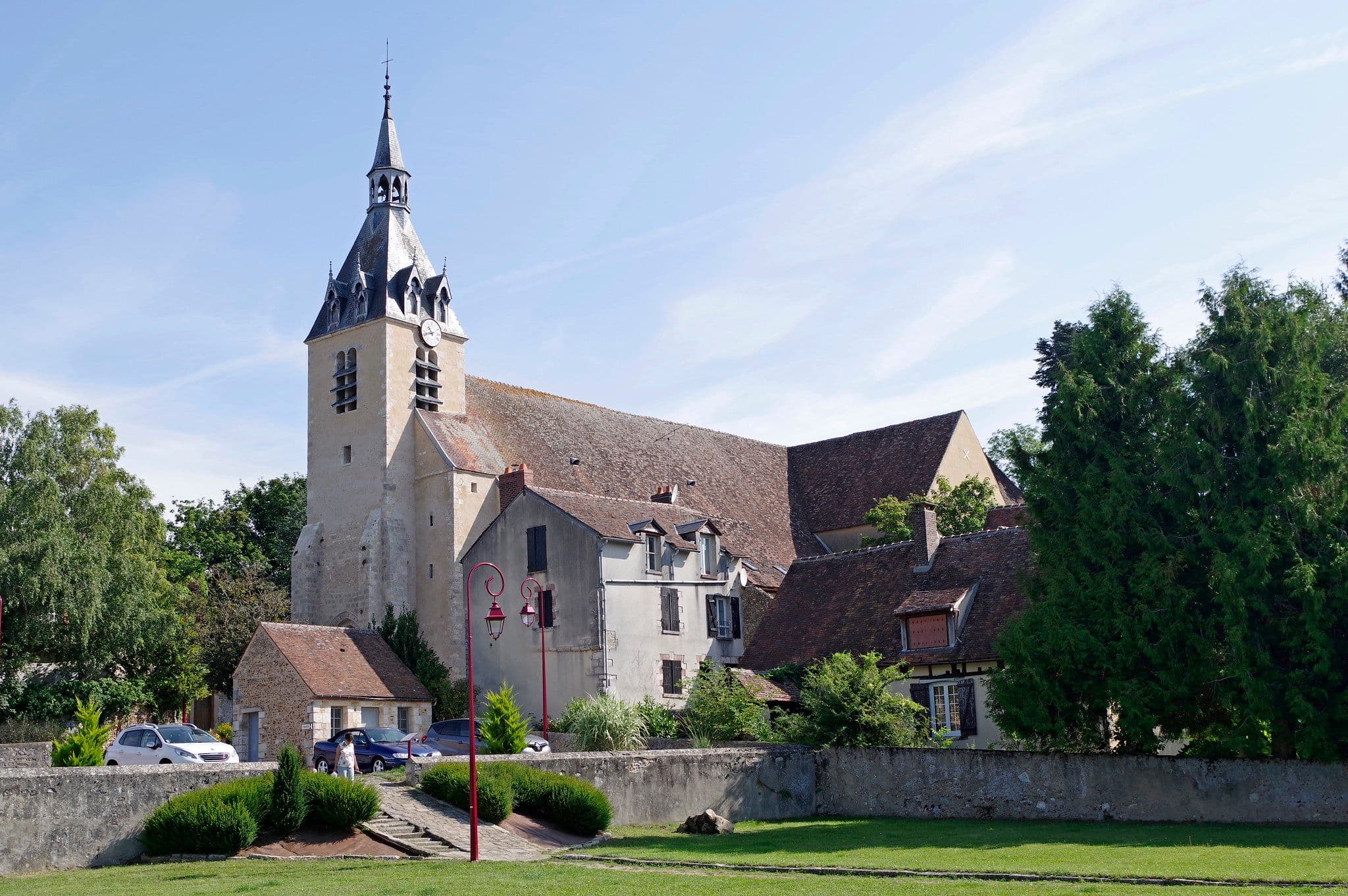 Château-Renard - Église Saint-Etienne et Saint-Pavas