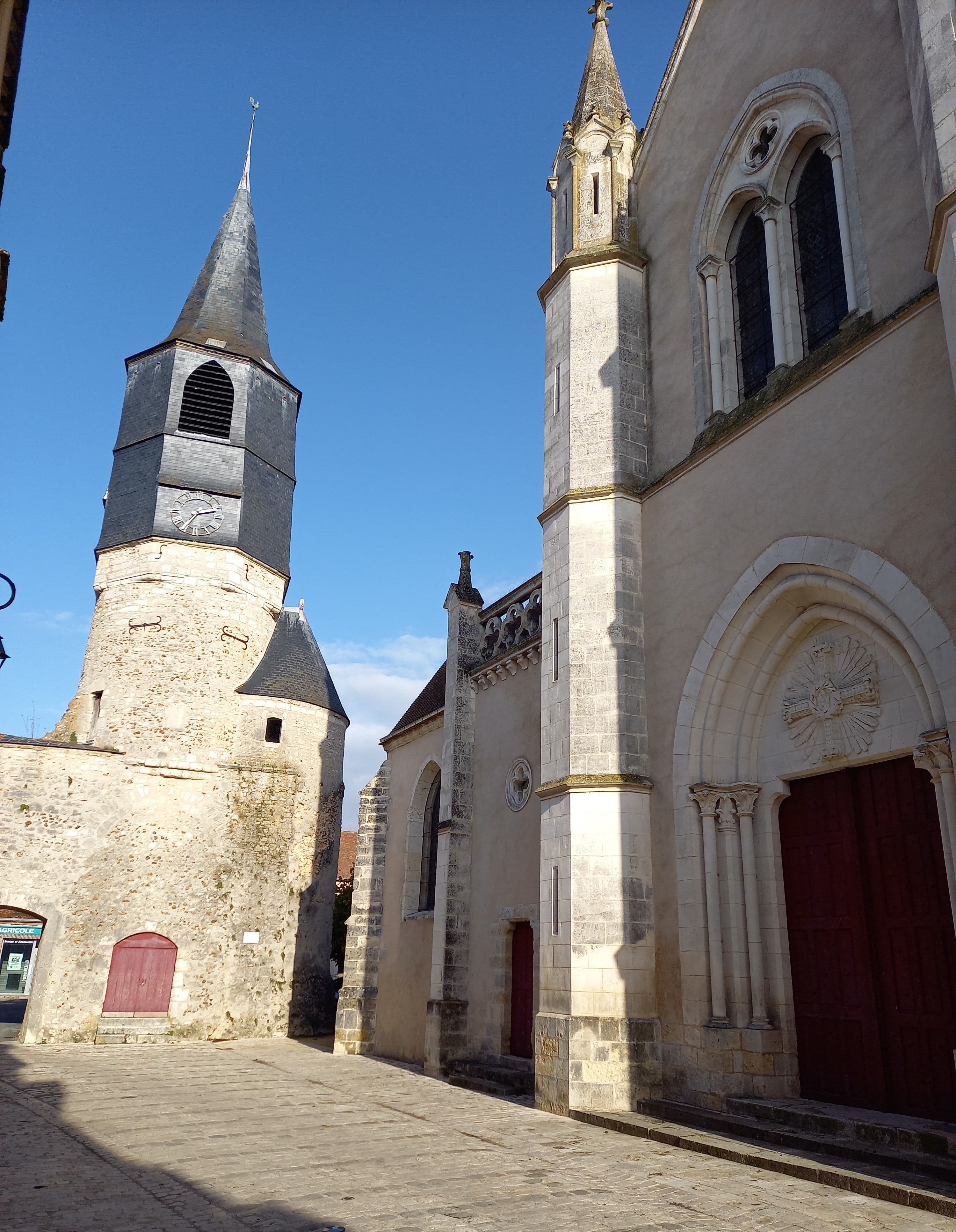 Châtillon Coligny - Église St-Pierre-St-Paul