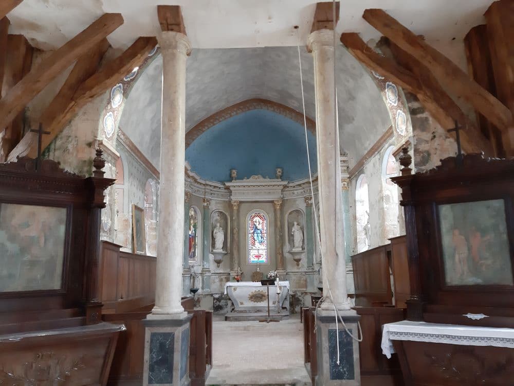 Noyers - Église Saint-Pierre