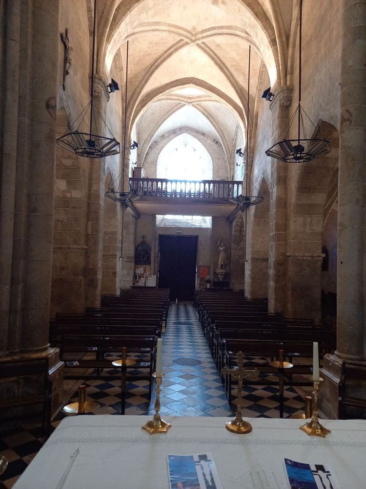 45800 St Jean de Braye St Jean-Baptiste nefdepuis lautel PRTL45.jpg