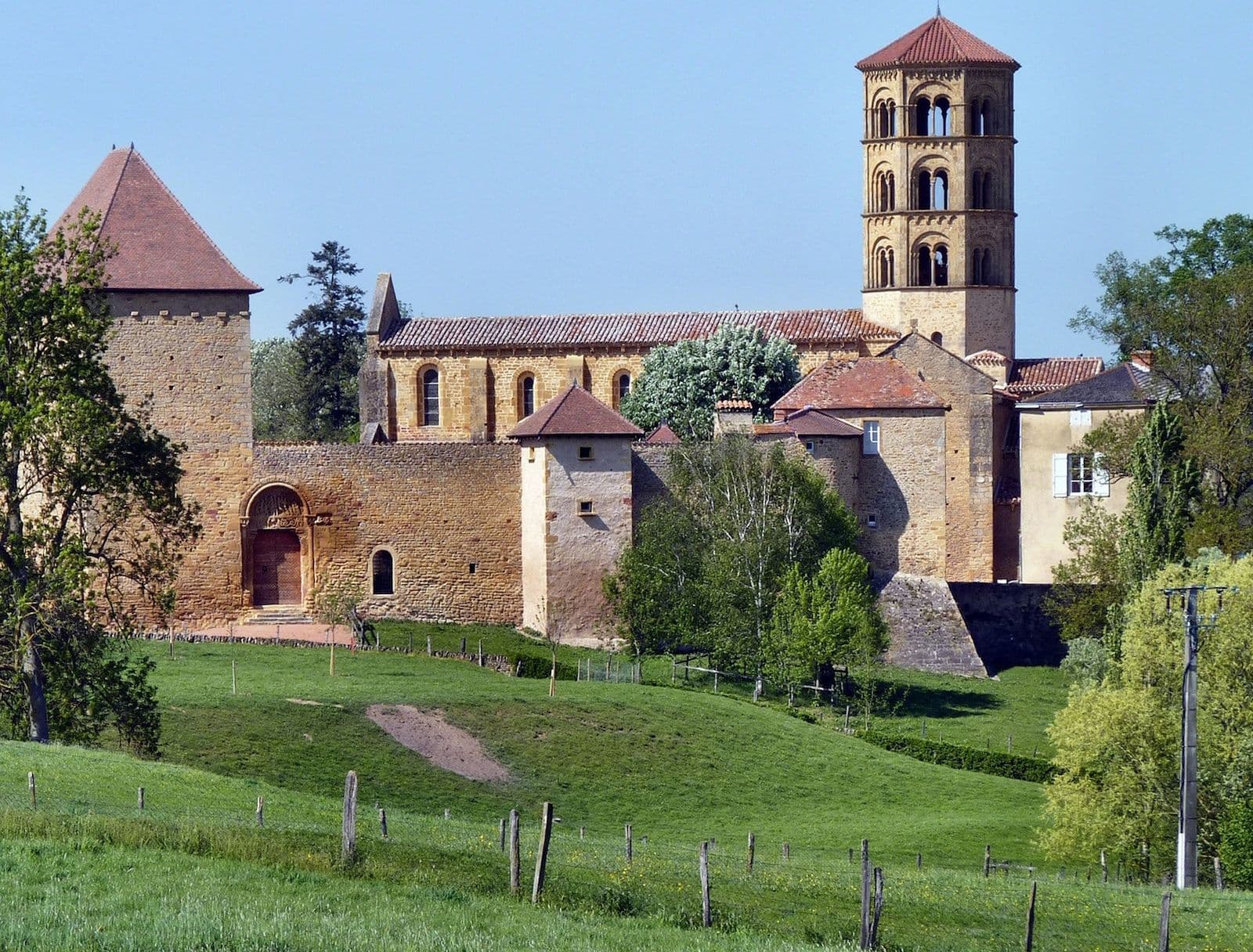 Anzy le Duc - Église de l'Assomption