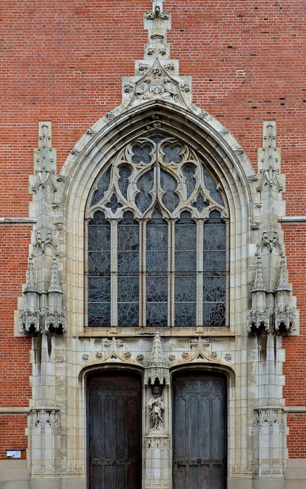 71500 louhans-sane-et-loire---eglise-saint-pierre_16516085802_o FLICKr PATRICK .jpg