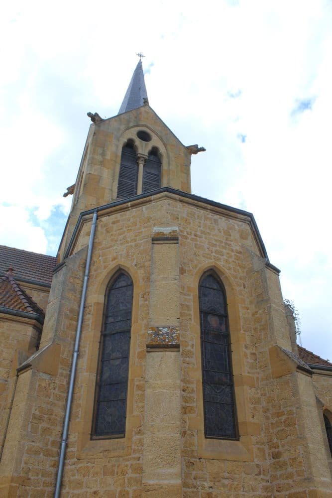 71600 Église_St_Sylvestre_Hôpital_Mercier_2.jpg