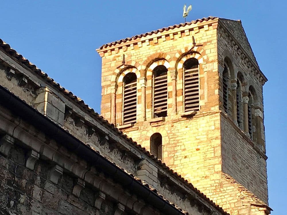 71 Wikicommons Fanfwah Sainte-Madeleine_de_Tournus,_clocher.jpg