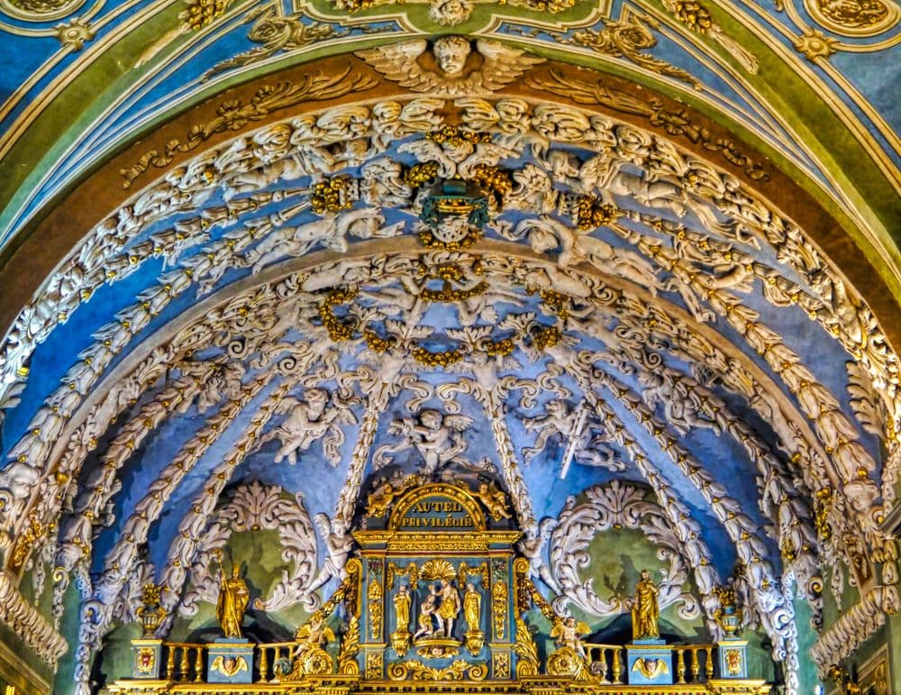 73450 Valloire Wiki Zairon Église_Notre-Dame-de-l'Assomption_Intérieur_Coeur_Voûte_1.jpg