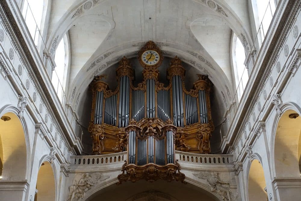 75001 Eorgan--glise-saint-roch--paris_31022623523_o  Flickr  Guilhem Vellut.jpg