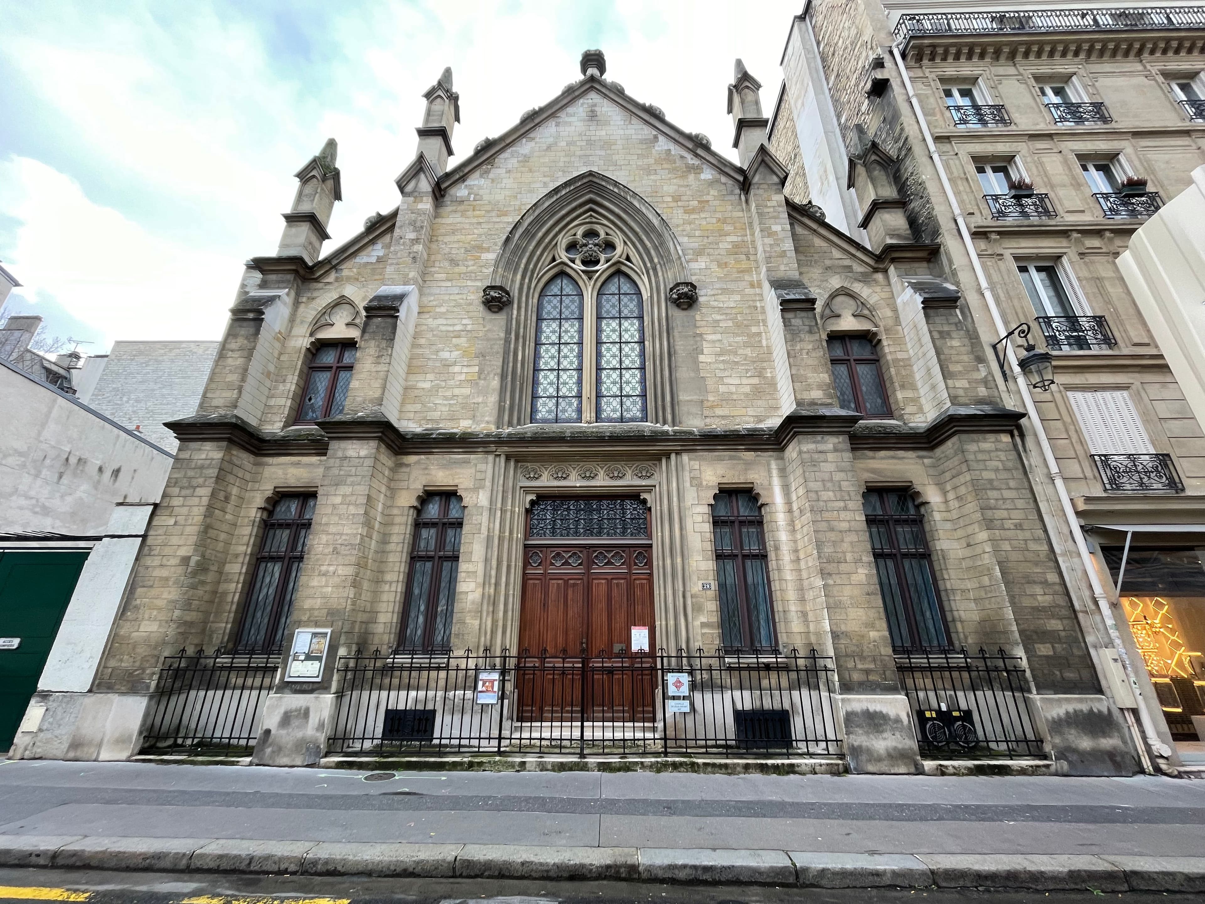 Paris 75007 - Chapelle de Jésus-Enfant