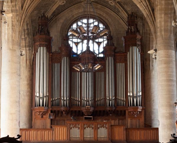 80200 Péronne Wikicommons PMRMaeyaert PM_113207_F_Peronne.jpg