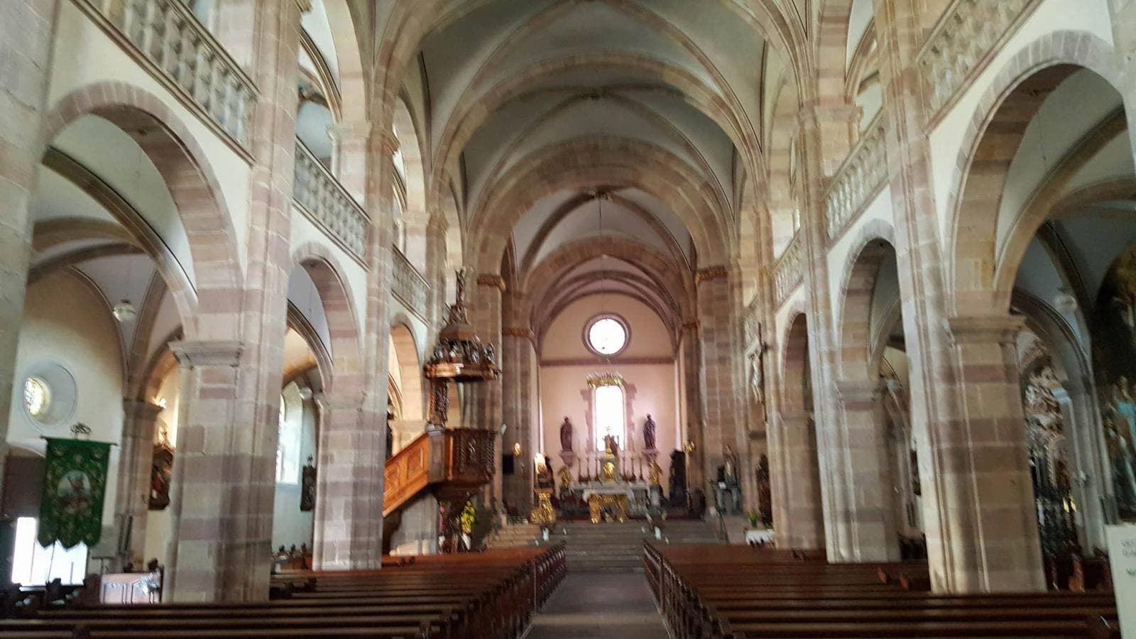 Andlau - Église abbatiale Saint Pierre et Saint Paul
