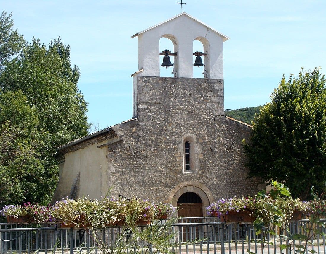 Aspremont05-église st Pierre wiki Fr.Latreille.jpg